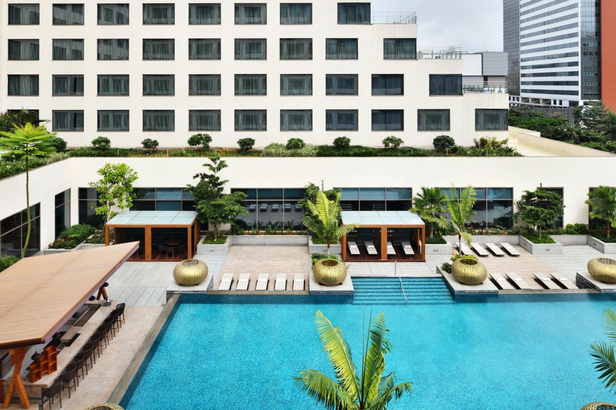 Sheraton Grand Bengaluru Whitefield Hotel & Convention Center Exterior foto